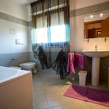 Malu Citta Sant Angelo Confortevoli E Parcheggio Gratuito 3*