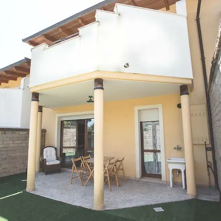 Malu Citta Sant Angelo Confortevoli E Parcheggio Gratuito 3* チッタ・サンタンジェロ