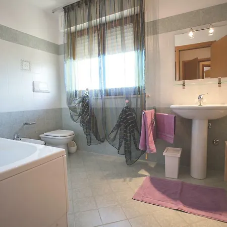 Malu Citta Sant Angelo Confortevoli E Parcheggio Gratuito 3*