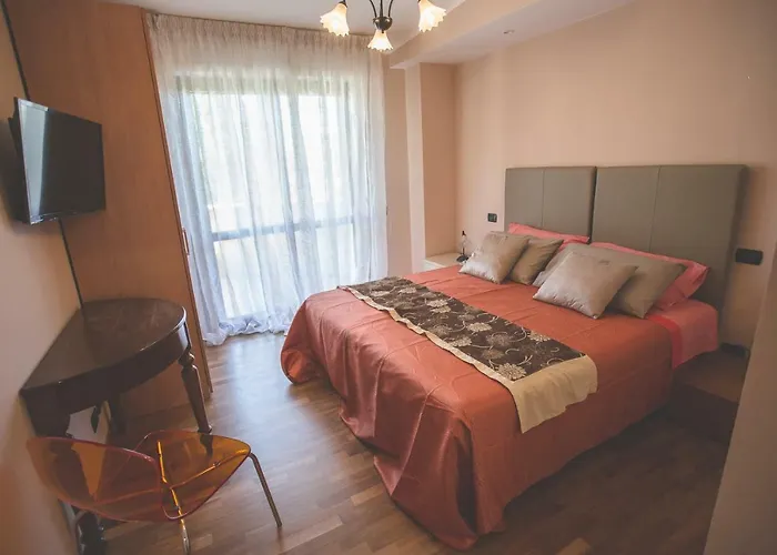 Malu Citta Sant Angelo Confortevoli E Parcheggio Gratuito Oda ve Kahvaltı Citta Sant'Angelo